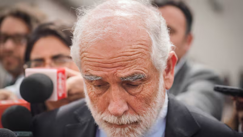 Presupuesto del Minvu en la mira: Platas de la RM crecen en desmedro de regiones
