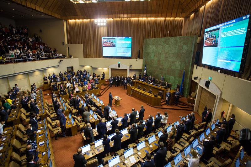 Kast ante el Congreso
