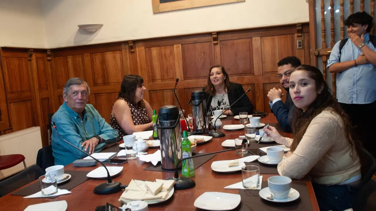 La oposición ante el riesgo de la irrelevancia